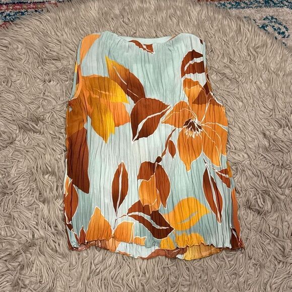 NWT DR2 blouse size small - Picture 4 of 4